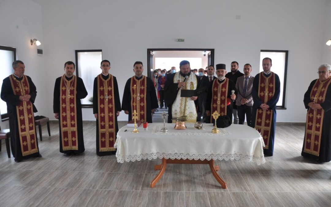 Liturghie Arhierească în Parohia Someș-Odorhei