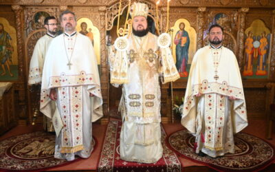 Slujbă de reîntemeiere a Sfintei Mese și sfințire de iconostas în Parohia Gălpâia