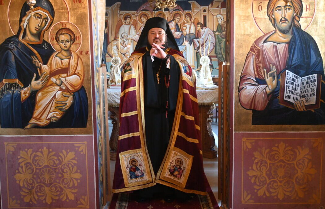 Hramul paraclisului Liceului Ortodox „Sfântul Nicolae” din Zalău