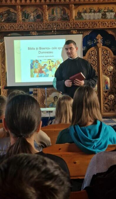 Ziua bibliei sărbătorită de către tinerii parohiei Boian.