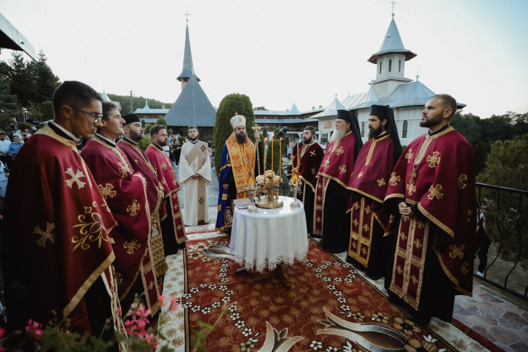 Praznicul Tăierii Capului Sfântului Ioan Botezătorul, sărbătorit la Mănăstirea Bic