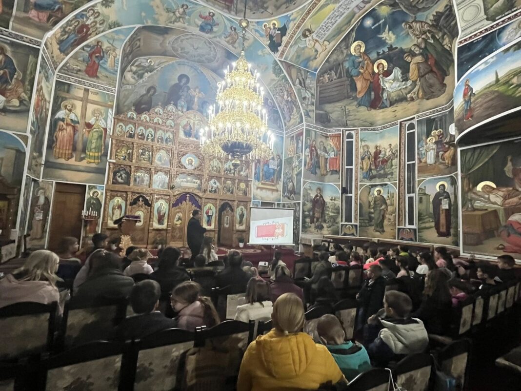 Activitate dedicată Sfintei Scripturi la Școala Parohială a Parohiei „Sfântul Ioan Botezătorul”