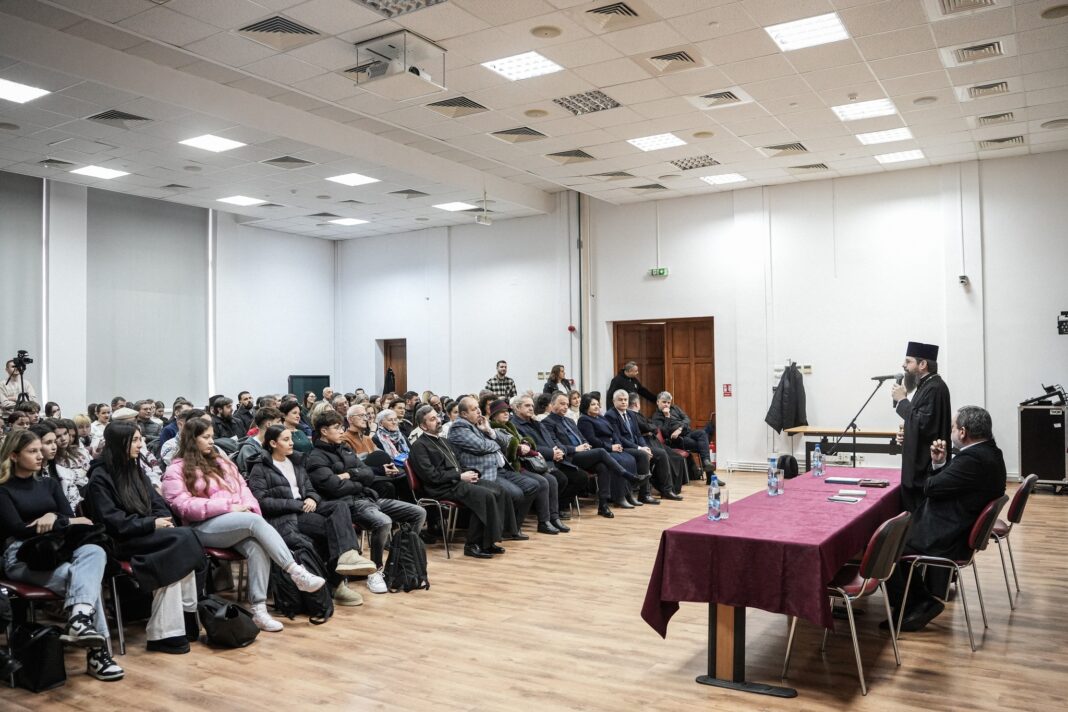 Conferința „Micile lucruri care fac viața mare”, susținută de Preasfințitul Părinte Benedict, la Zalău