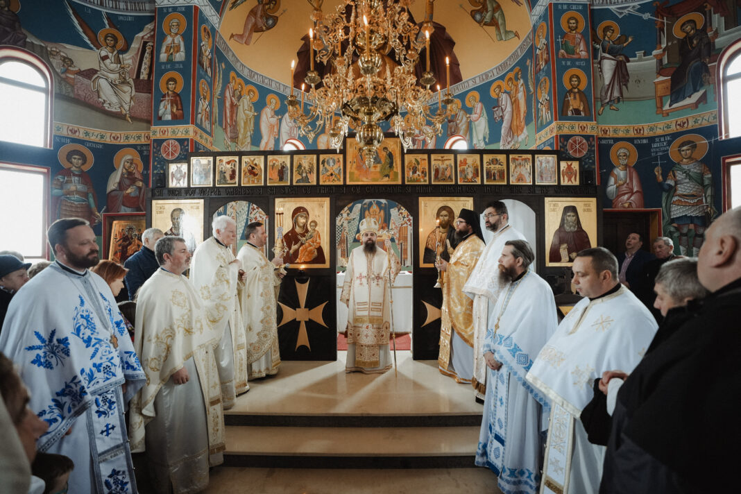 Sfânta Liturghie arhierească la Mănăstirea Pantocrator din Beclean, în Duminica fiului risipitor