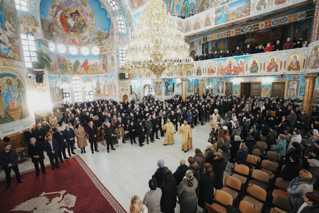 Începutul Triodului, marcat liturgic la Catedrala Episcopală „Înălțarea Domnului” din Zalău