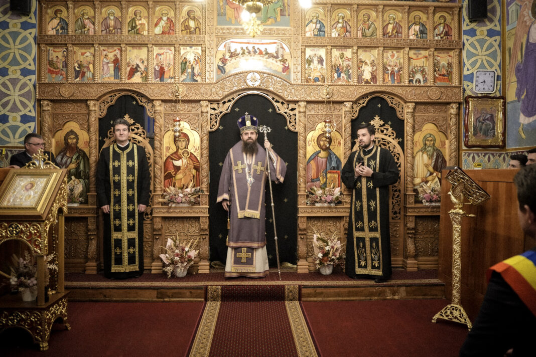 Episcopul Sălajului a slujit Liturghia Darurilor mai înainte sfințite la Horoatu Crasnei
