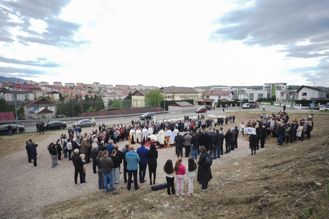 Punerea pietrei de temelie pentru o nouă biserică în municipiul Zalău, închinată Sfântului Mare Mucenic Gheorghe