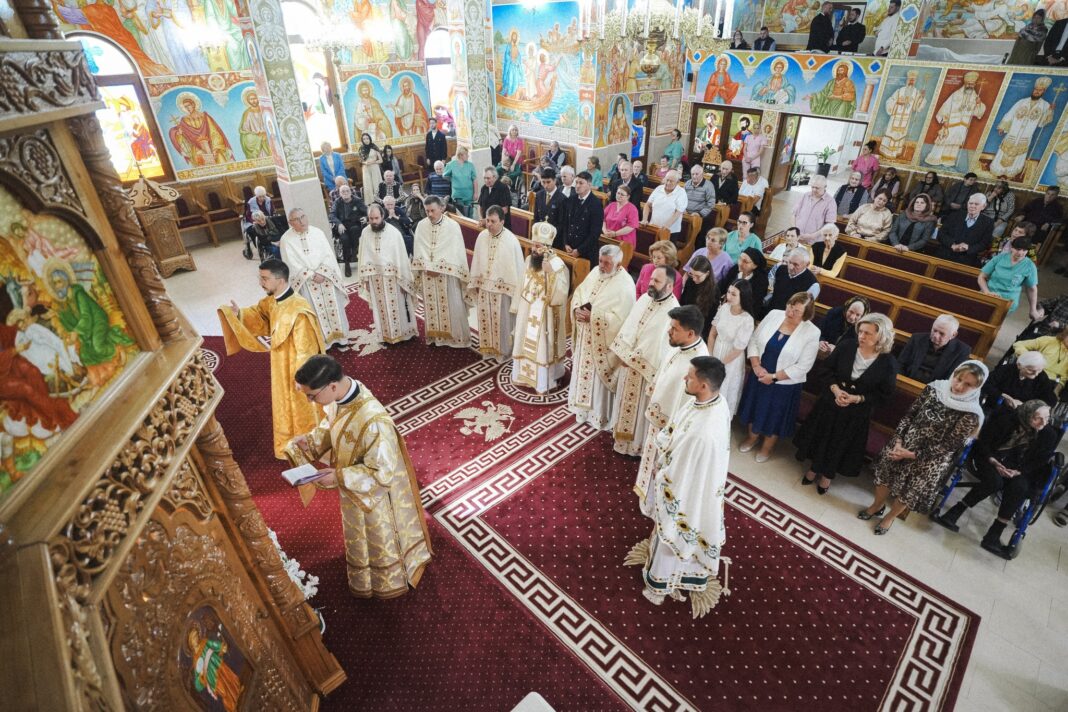 Preasfințitul Benedict a hirotonit un nou preot pentru paraclisul Centrului de Servicii Sociale din Românași