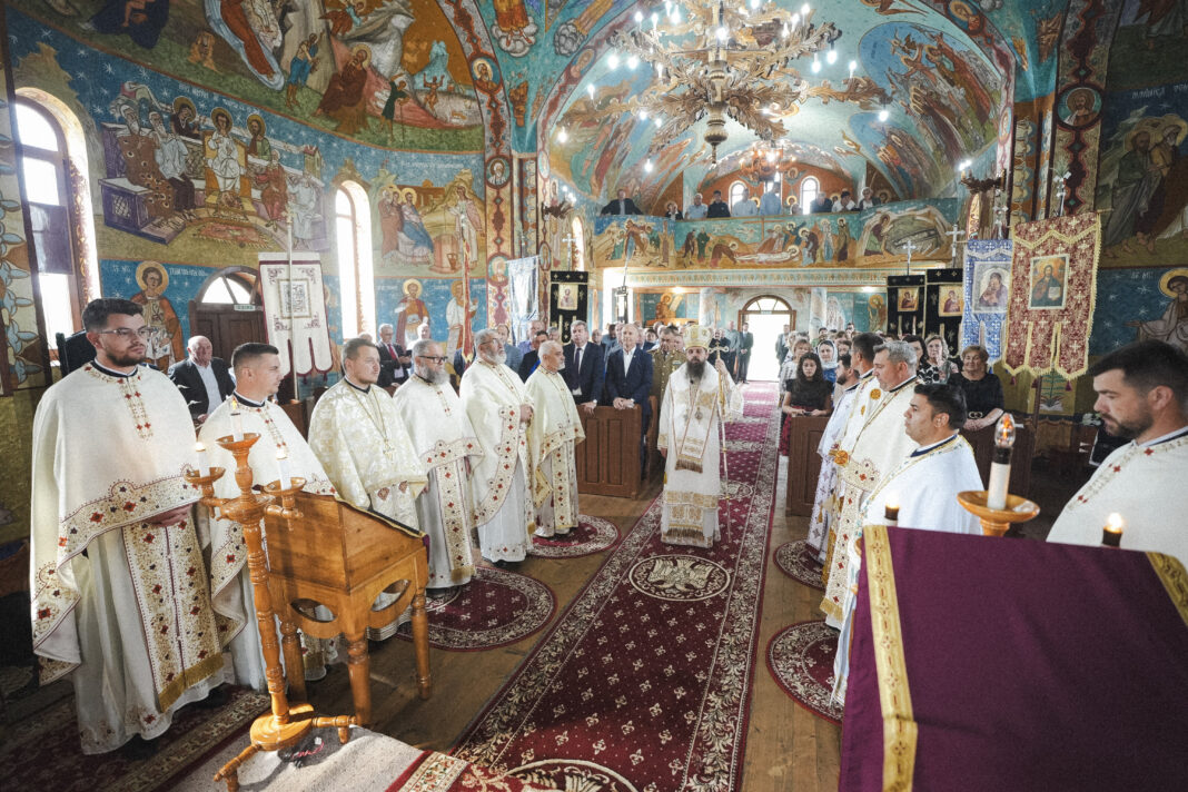 Binecuvântarea lucrărilor realizate la casa parohială din Parohia Domnin