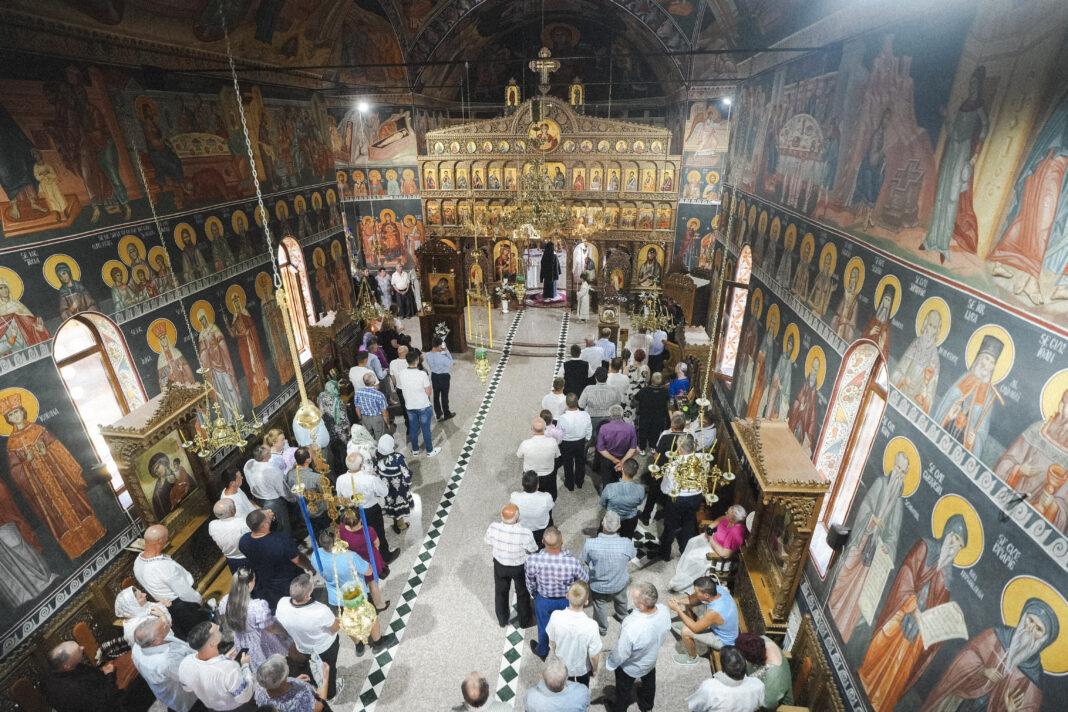 Mănăstirea Bobota a găzduit prima întâlnire a cântăreților bisericești din eparhie