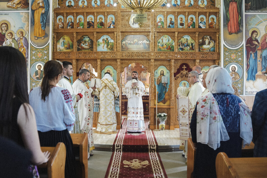 Bucurie duhovnicească în Parohia Răstolțu Mare