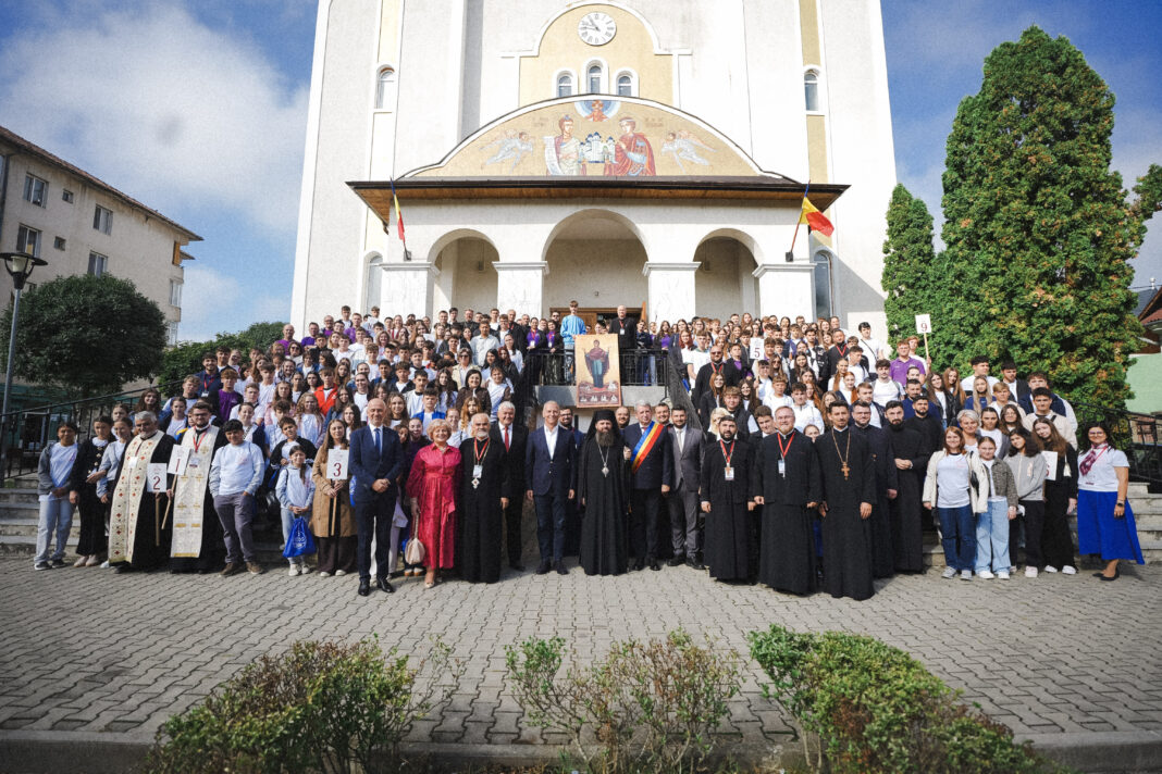 Peste 200 de tineri au participat la Întâlnirea Tinerilor Ortodocși din Episcopia Sălajului