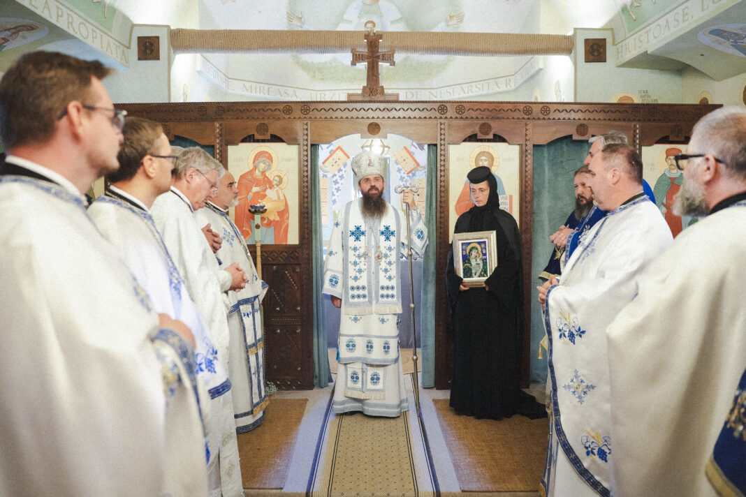 Preasfințitul Părinte Benedict a slujit la Mănăstirea Bălan, de sărbătoarea Acoperământului Maicii Domnului