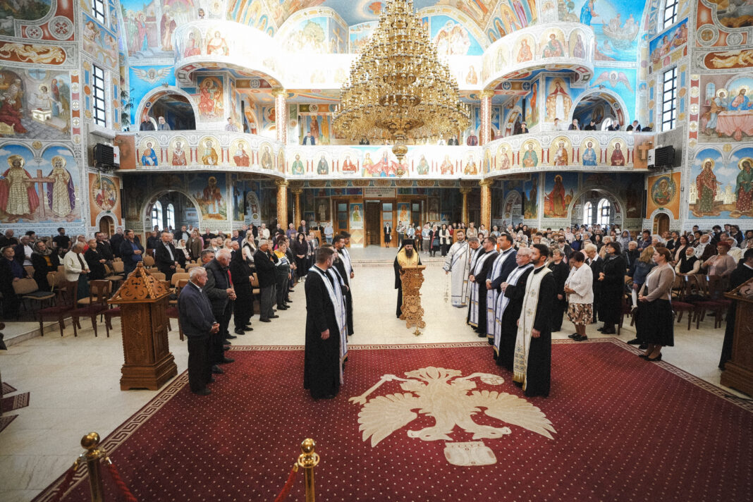 Ziua Internațională a Persoanelor Vârstnice, marcată la Catedrala Episcopală din Zalău